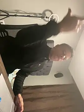 WILD BIGCOCK35 online show from February 24, 11:38 pm