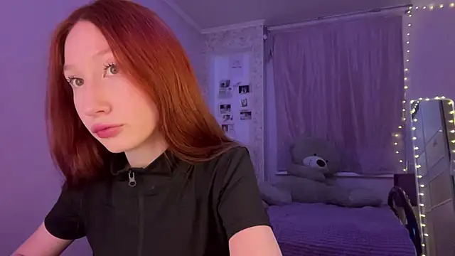 stella foxi online show from February 26, 4:07 pm