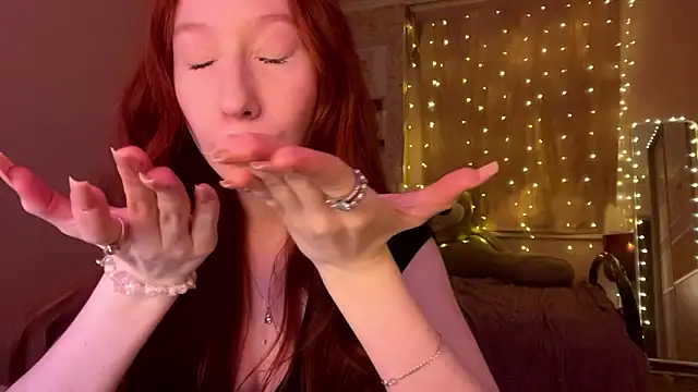 stella foxi online show from February 27, 4:29 pm