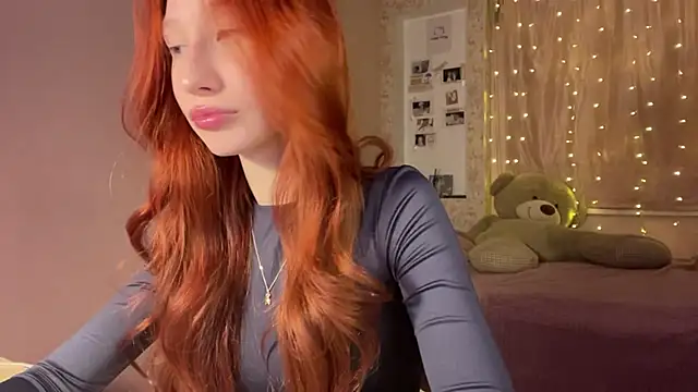 stella foxi online show from February 16, 4:38 pm