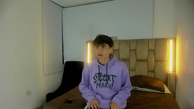 Noir Sebas online show from March 6, 3:01 am