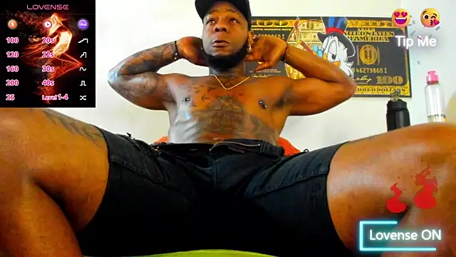 Snapshot of ZIANY_25CM chatting on February 19, 6:05 pm ZIANY 25CM online show from February 19, 6:05 pm