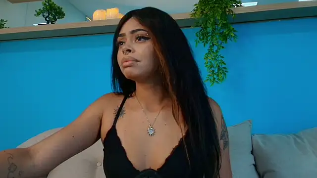 Snapshot of Pauline_Clark chatting on February 25, 8:30 pm Pauline Clark online show from February 25, 8:30 pm