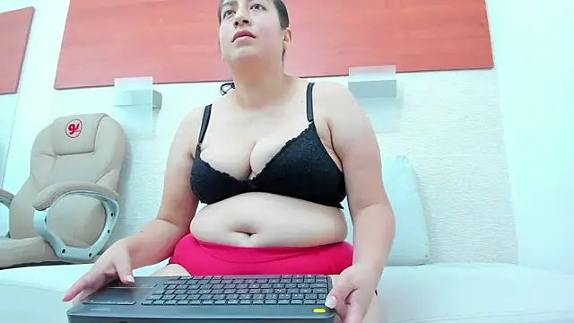 Snapshot of salome_morris chatting on February 23, 7:25 pm salome morris online show from February 23, 7:25 pm