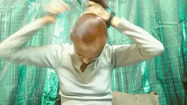 SassyXindian online show from April 15, 5:13 am