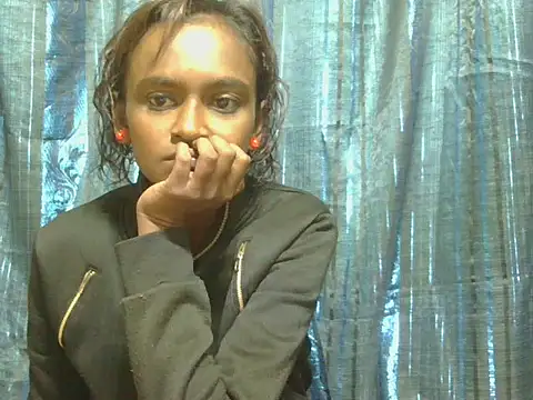 Snapshot of SassyXindian chatting on February 16, 3:38 am SassyXindian online show from February 16, 3:38 am