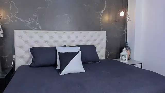 Samantha Dupre online show from March 12, 10:36 pm