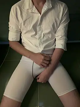 Minhnguyen2482 online show from February 28, 6:07 pm