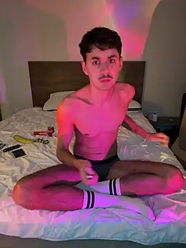 Snapshot of fabianmyst chatting on February 18, 5:09 pm fabianmyst online show from February 18, 5:09 pm