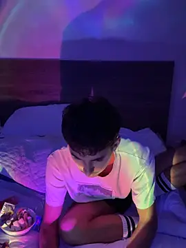 Snapshot of fabianmyst chatting on February 16, 5:55 pm fabianmyst online show from February 16, 5:55 pm