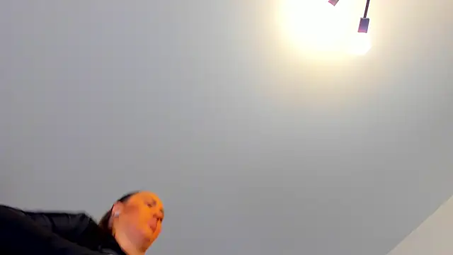 xMissElegantx online show from April 19, 9:50 pm