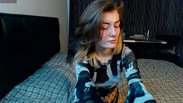 MilaMyst online show from March 3, 7:59 am