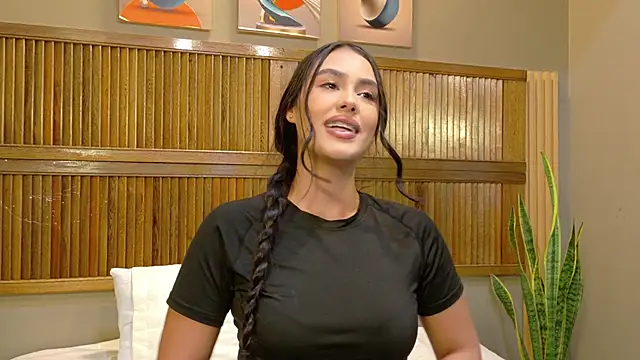 kaiawhite online show from March 6, 9:32 pm