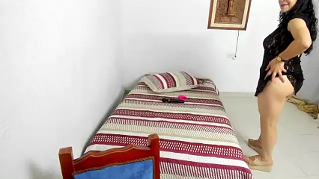 SWEETMILF HOT online show from February 16, 6:06 pm