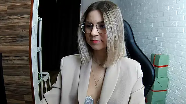 IceMayes online show from March 19, 7:52 am