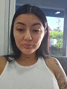 Roma xxx online show from April 2, 9:21 pm