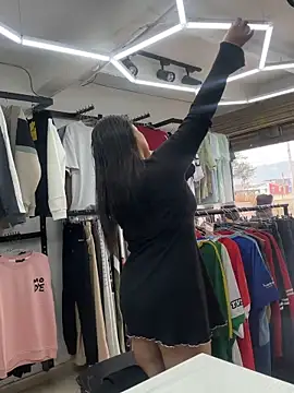 Miss Bella Flame online show from April 10, 5:42 pm