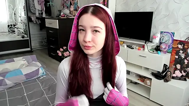 Snapshot of EvonDales chatting on February 19, 8:22 am EvonDales online show from February 19, 8:22 am