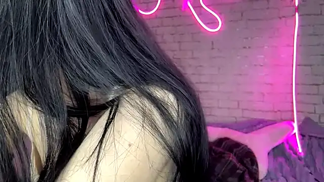 ExiePecue online show from February 21, 11:12 am