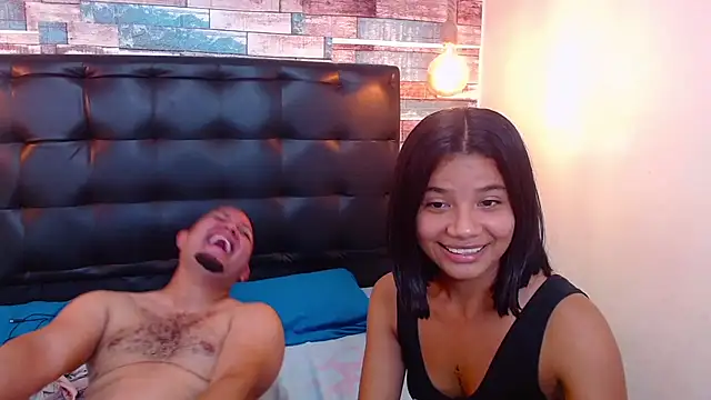 Eddie And Lana online show from March 22, 5:58 pm