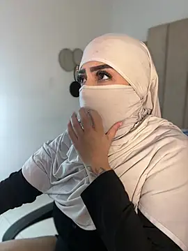 rashaaa  online show from April 8, 1:40 am