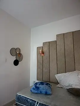 rashaaa  online show from April 18, 2:58 am