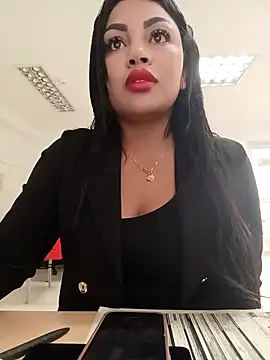 Snapshot of ValeriaVilla2 chatting on February 24, 2:07 pm ValeriaVilla2 online show from February 24, 2:07 pm