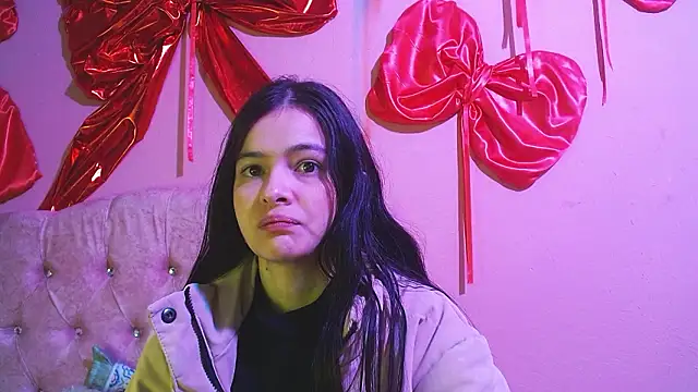 Snapshot of you_star chatting on February 27, 2:39 pm you star online show from February 27, 2:39 pm