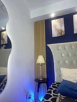 Snapshot of Dark_Nico chatting on February 25, 4:12 am Dark Nico online show from February 25, 4:12 am