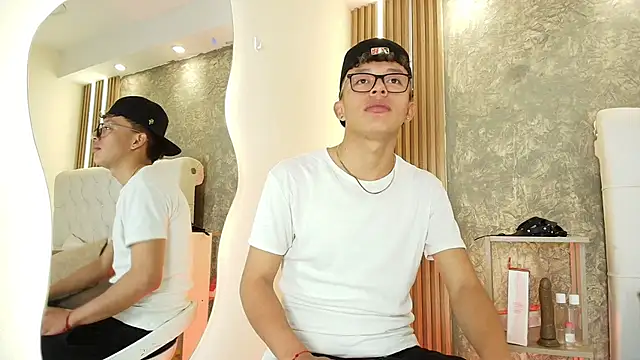 Dark Nico online show from March 28, 3:40 am