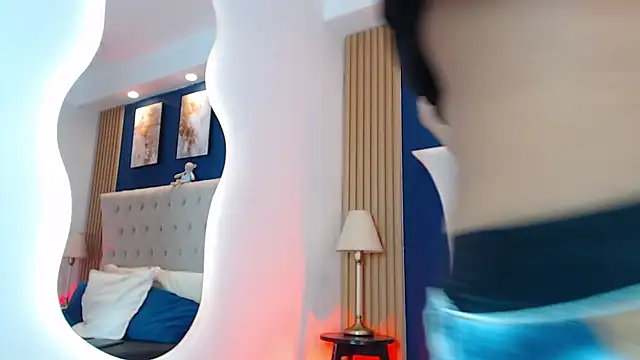 Snapshot of Dark_Nico chatting on February 17, 4:10 am Dark Nico online show from February 17, 4:10 am