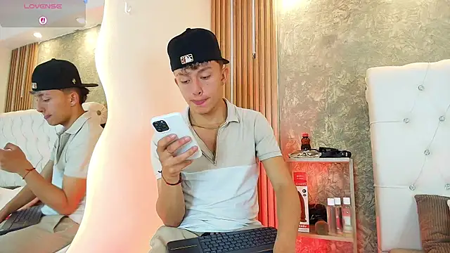 Dark Nico online show from April 10, 3:57 am