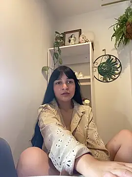 Abril Thompson221 online show from April 1, 1:19 am