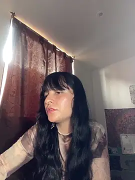 Snapshot of Abril_Thompson221 chatting on May 17, 8:53 pm Abril Thompson221 online show from May 17, 8:53 pm
