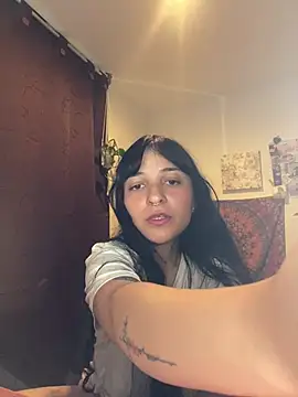 Snapshot of Abril_Thompson221 chatting on May 9, 1:42 am Abril Thompson221 online show from May 9, 1:42 am