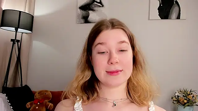 MaraaSwan online show from March 8, 2:37 am