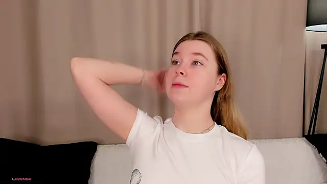 MaraaSwan online show from February 26, 1:16 am