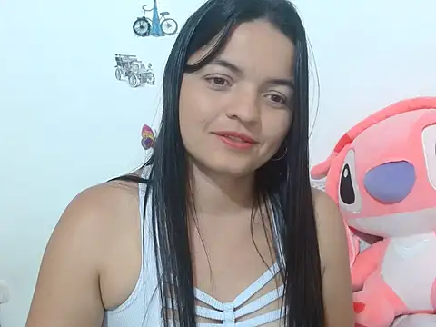 Snapshot of sweett_2026 chatting on July 18, 6:05 pm sweett 2026 online show from July 18, 6:05 pm