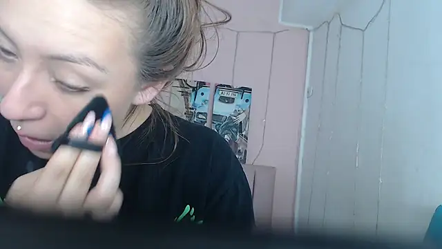 casandraroberthrs707 online show from February 21, 8:00 pm