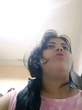 Snapshot of CubanaCulonaxxx chatting on February 20, 11:50 pm CubanaCulonaxxx online show from February 20, 11:50 pm