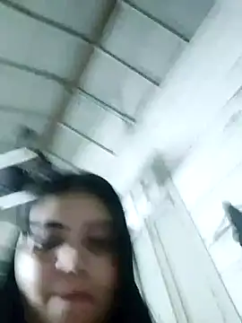 Snapshot of CubanaCulonaxxx chatting on February 22, 6:27 am CubanaCulonaxxx online show from February 22, 6:27 am