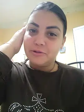 Snapshot of CubanaCulonaxxx chatting on February 26, 10:54 pm CubanaCulonaxxx online show from February 26, 10:54 pm