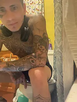 freaknine69 online show from February 13, 6:13 am