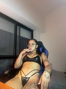 LaraViro online show from March 20, 10:33 pm