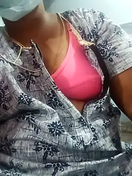 tamilkaviya431 online show from February 23, 2:35 am