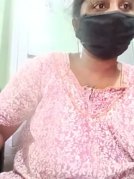 Snapshot of tamilkaviya431 chatting on July 7, 5:05 pm tamilkaviya431 online show from July 7, 5:05 pm