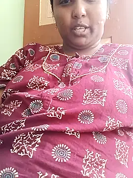 tamilkaviya431 online show from April 13, 11:14 am