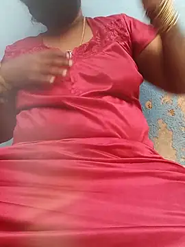 Snapshot of tamilkaviya431 chatting on July 9, 1:17 am tamilkaviya431 online show from July 9, 1:17 am