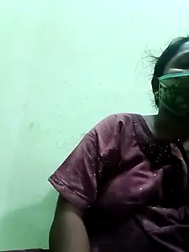 tamilkaviya431 online show from April 14, 4:34 pm