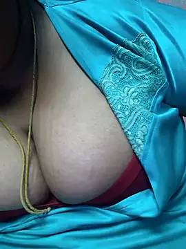 kavinisha online show from February 27, 10:42 pm